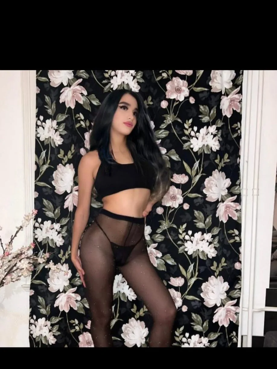 Camilaprada escort München